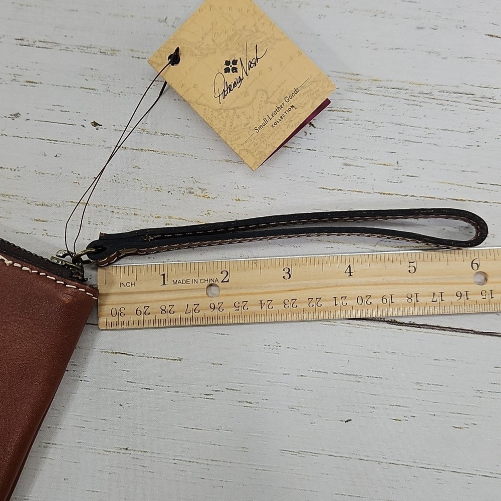 Patricia Nash Tan Cassini Clutch Wristlet 100% Leather Purse 8.75" x 6.5" P34901 - Picture 12 of 12